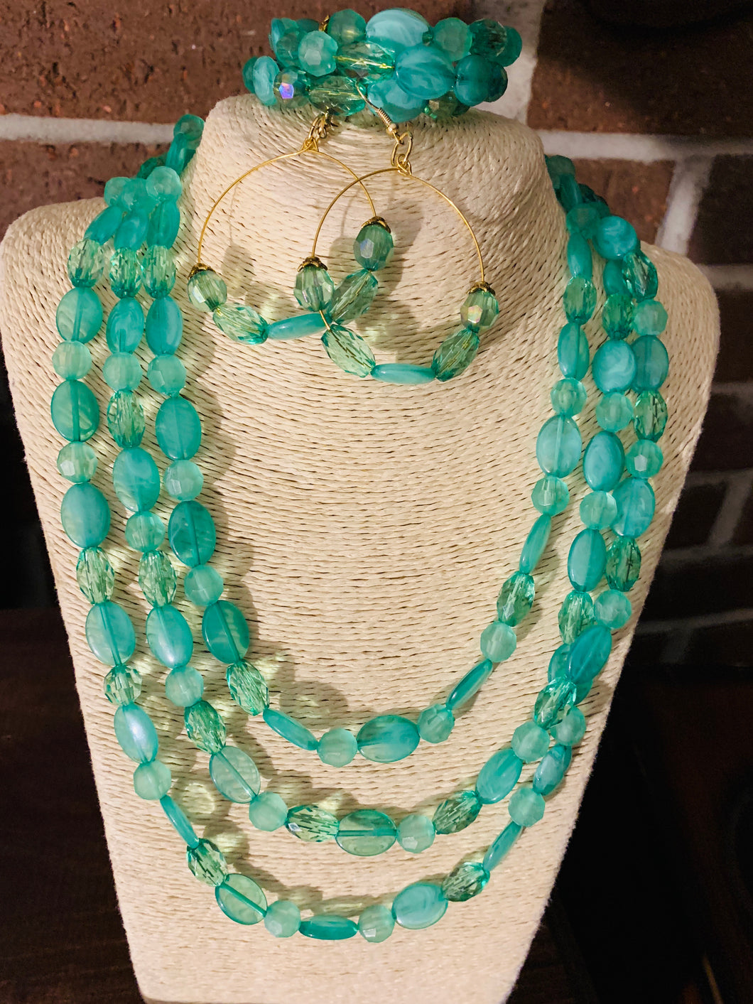 Sea Green Necklace Set